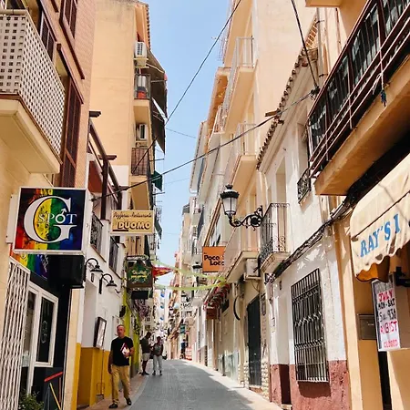 Atico Con Vistas En El Casco Antiguo De Benidorm