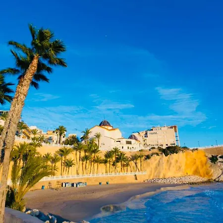 Atico Con Vistas En El Casco Antiguo De *