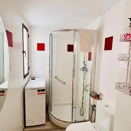 Atico Con Vistas En El Casco Antiguo De Διαμέρισμα *